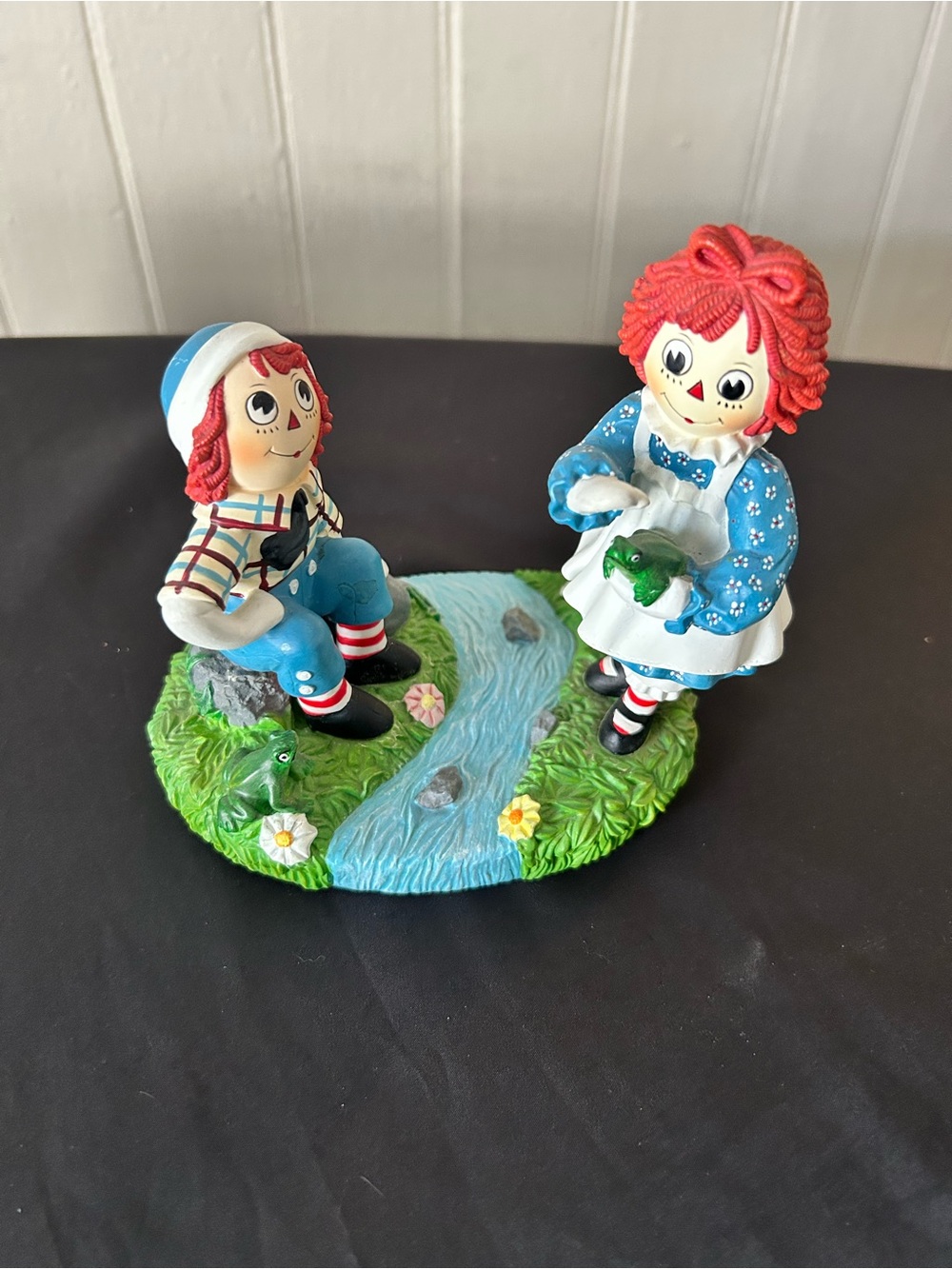 Vintage 1999 Danbury Mint Raggedy Ann & Andy “Leap Frog” Figurine